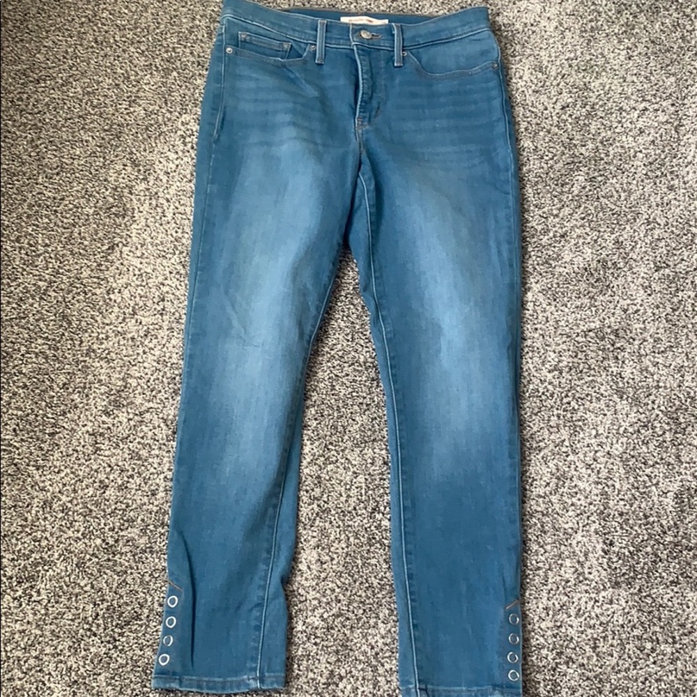 Levis Jeans